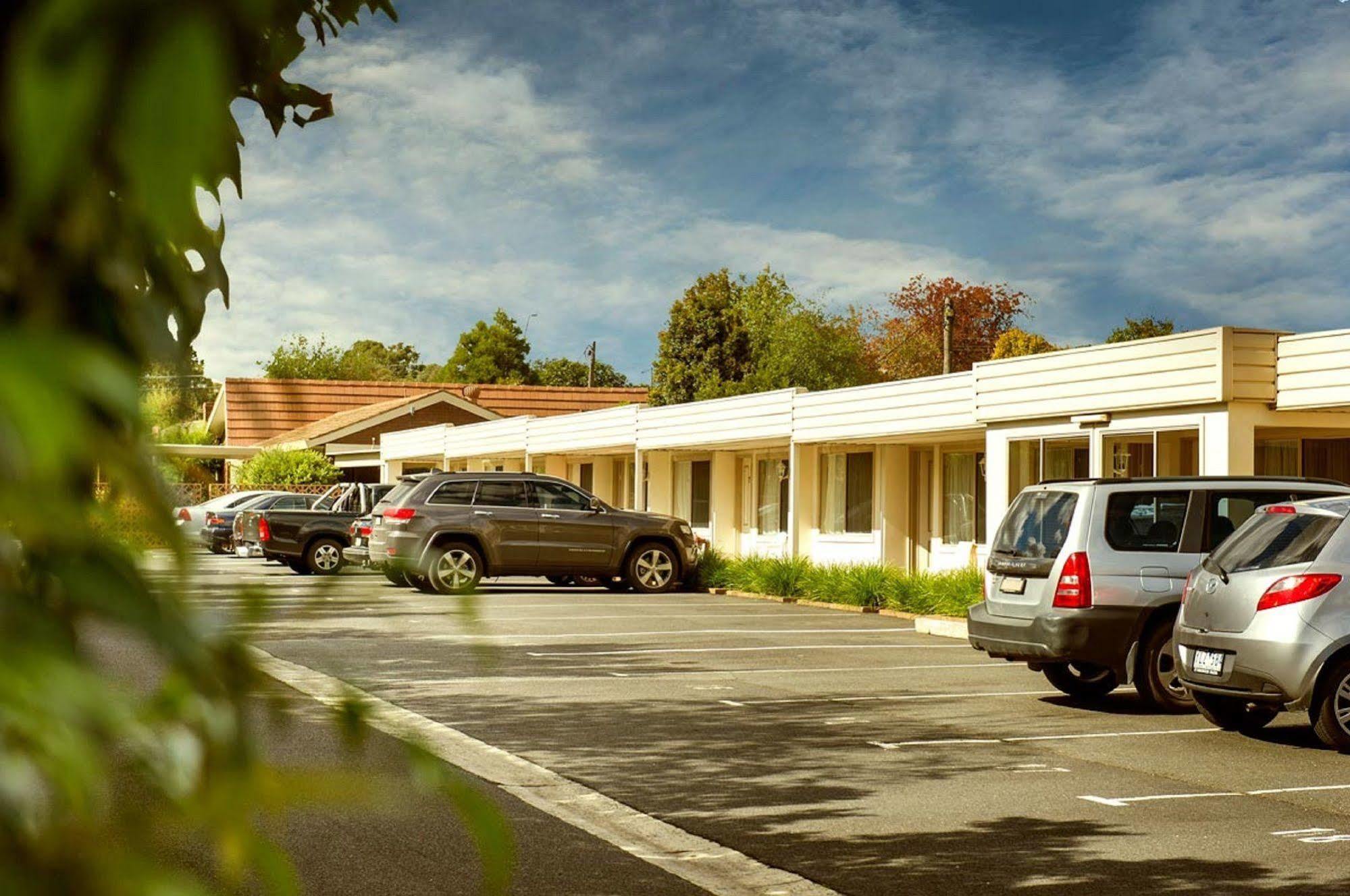 Box Hill Motel Burwood Exterior photo