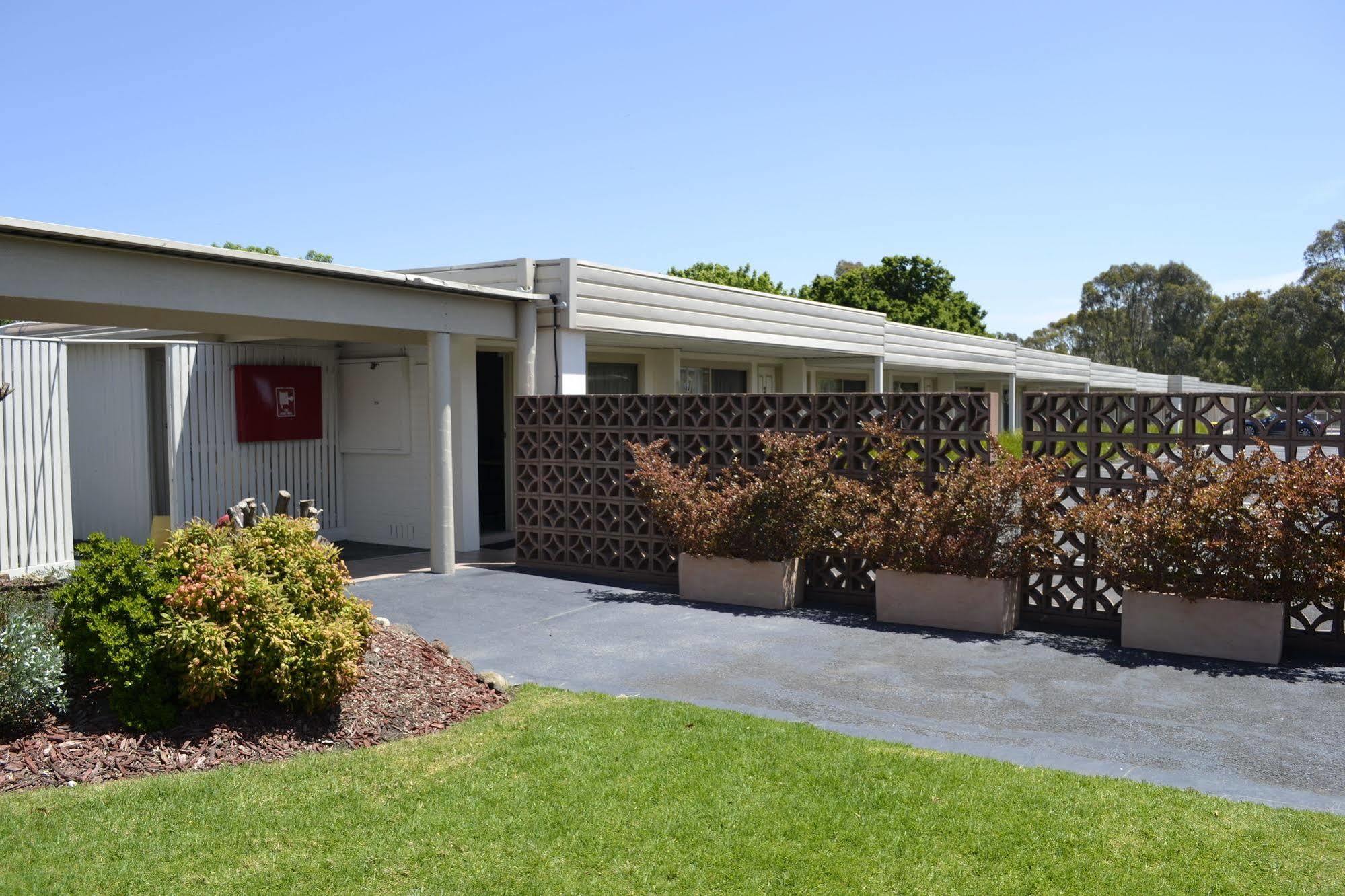 Box Hill Motel Burwood Exterior photo